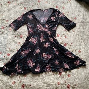 Black Floral 3/4 Sleeve Dress